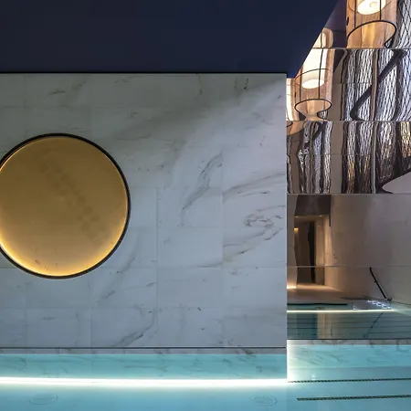 Lutetia Hotel 5*