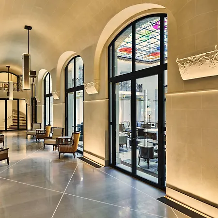 Hotel Lutetia 5*